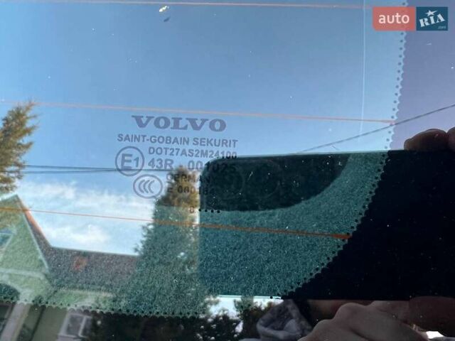 Синій Вольво ХС60, об'ємом двигуна 2.4 л та пробігом 218 тис. км за 13000 $, фото 46 на Automoto.ua