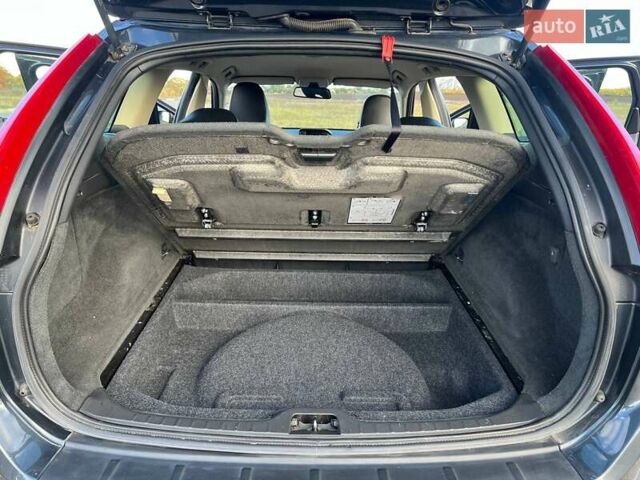 Синій Вольво ХС60, об'ємом двигуна 2.4 л та пробігом 218 тис. км за 13000 $, фото 36 на Automoto.ua