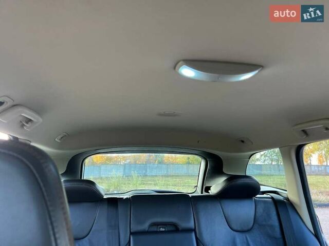 Синій Вольво ХС60, об'ємом двигуна 2.4 л та пробігом 218 тис. км за 13000 $, фото 39 на Automoto.ua