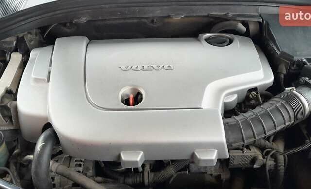 Синій Вольво ХС60, об'ємом двигуна 2.4 л та пробігом 218 тис. км за 13000 $, фото 52 на Automoto.ua