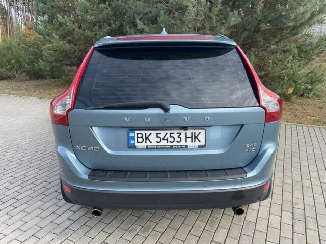 Вольво ХС60 2010 в Костополе на Automoto.ua Синий Вольво ХС60, объемом двигателя 2.4 л и пробегом 308 тыс. км за 12700 $, фото 3 на Automoto.ua