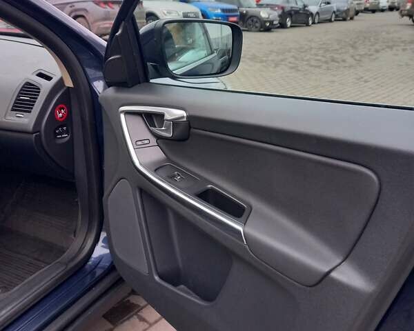 Синій Вольво ХС60, об'ємом двигуна 2.4 л та пробігом 231 тис. км за 15300 $, фото 30 на Automoto.ua