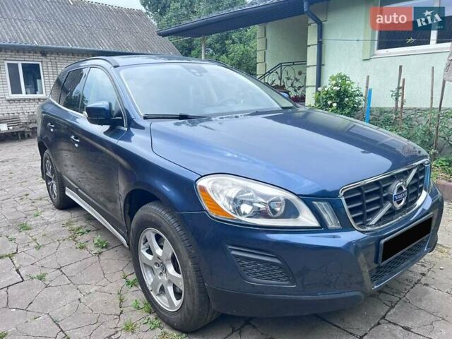 Синий Вольво ХС60, объемом двигателя 2.4 л и пробегом 330 тыс. км за 13500 $, фото 7 на Automoto.ua