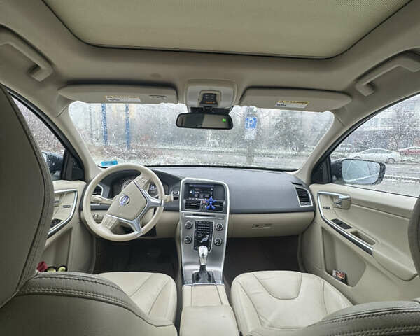 Синій Вольво ХС60, об'ємом двигуна 2.95 л та пробігом 235 тис. км за 12700 $, фото 7 на Automoto.ua