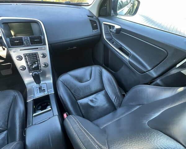 Синій Вольво ХС60, об'ємом двигуна 2.4 л та пробігом 237 тис. км за 16790 $, фото 20 на Automoto.ua