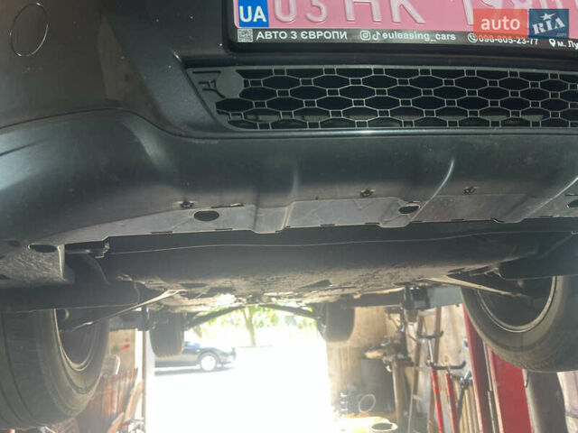 Синий Вольво ХС60, объемом двигателя 2.4 л и пробегом 265 тыс. км за 15700 $, фото 8 на Automoto.ua