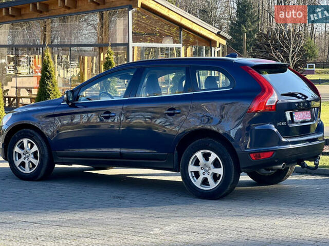 Синій Вольво ХС60, об'ємом двигуна 2.4 л та пробігом 237 тис. км за 16790 $, фото 6 на Automoto.ua