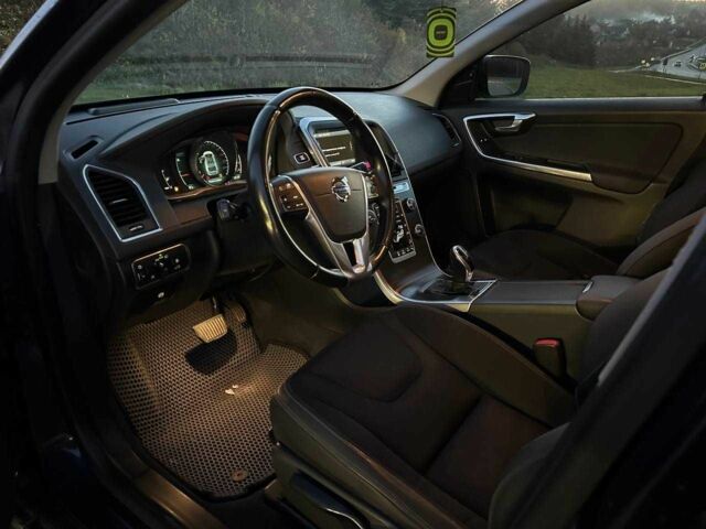 Синий Вольво ХС60, объемом двигателя 2.4 л и пробегом 304 тыс. км за 13786 $, фото 15 на Automoto.ua