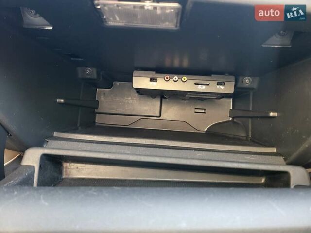 Синій Вольво ХС60, об'ємом двигуна 2.4 л та пробігом 214 тис. км за 19200 $, фото 26 на Automoto.ua