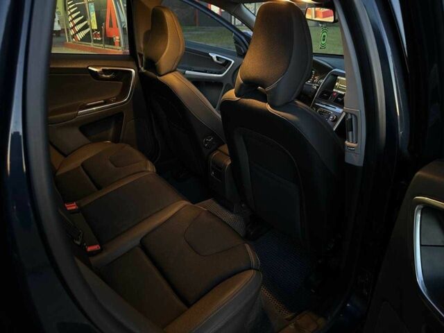 Синий Вольво ХС60, объемом двигателя 2.4 л и пробегом 304 тыс. км за 13786 $, фото 17 на Automoto.ua