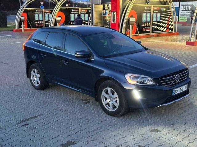 Синий Вольво ХС60, объемом двигателя 2.4 л и пробегом 304 тыс. км за 13786 $, фото 1 на Automoto.ua
