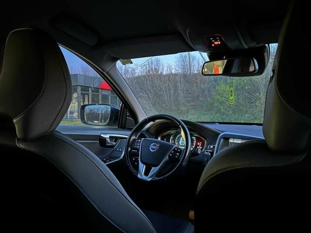 Синий Вольво ХС60, объемом двигателя 2.4 л и пробегом 304 тыс. км за 13786 $, фото 21 на Automoto.ua