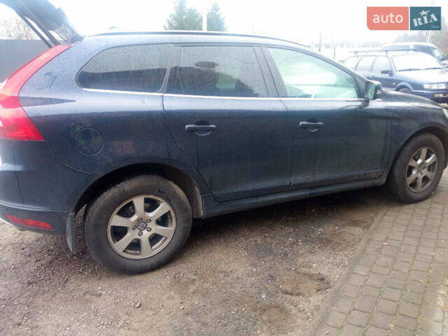 Синий Вольво ХС60, объемом двигателя 2.4 л и пробегом 280 тыс. км за 15700 $, фото 3 на Automoto.ua