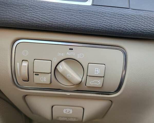 Синій Вольво ХС60, об'ємом двигуна 2.4 л та пробігом 214 тис. км за 19200 $, фото 36 на Automoto.ua