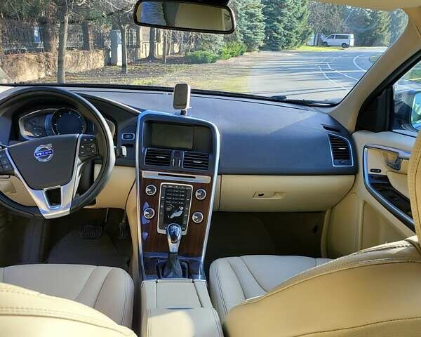 Синій Вольво ХС60, об'ємом двигуна 2.4 л та пробігом 214 тис. км за 19200 $, фото 14 на Automoto.ua