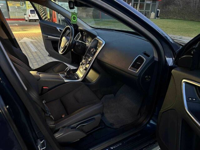 Синий Вольво ХС60, объемом двигателя 2.4 л и пробегом 304 тыс. км за 13786 $, фото 18 на Automoto.ua