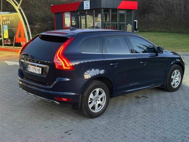 Синий Вольво ХС60, объемом двигателя 2.4 л и пробегом 304 тыс. км за 13786 $, фото 3 на Automoto.ua