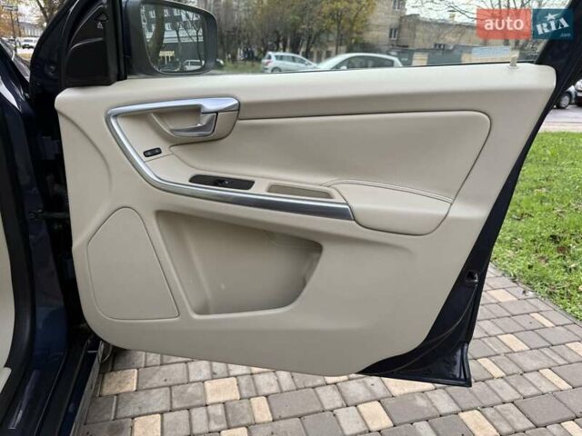 Синій Вольво ХС60, об'ємом двигуна 1.97 л та пробігом 310 тис. км за 13600 $, фото 46 на Automoto.ua