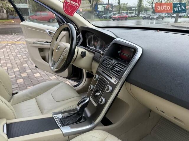 Синій Вольво ХС60, об'ємом двигуна 1.97 л та пробігом 310 тис. км за 13600 $, фото 52 на Automoto.ua