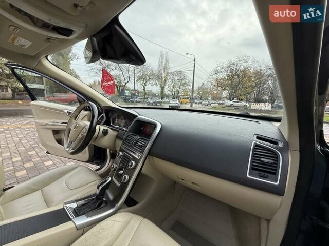 Синій Вольво ХС60, об'ємом двигуна 1.97 л та пробігом 310 тис. км за 13600 $, фото 43 на Automoto.ua