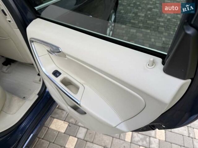 Синій Вольво ХС60, об'ємом двигуна 1.97 л та пробігом 310 тис. км за 13600 $, фото 66 на Automoto.ua