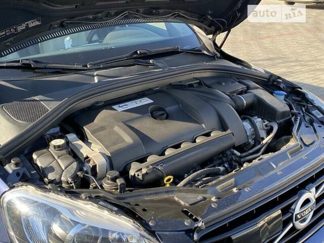 Синій Вольво ХС60, об'ємом двигуна 2.95 л та пробігом 139 тис. км за 26000 $, фото 39 на Automoto.ua