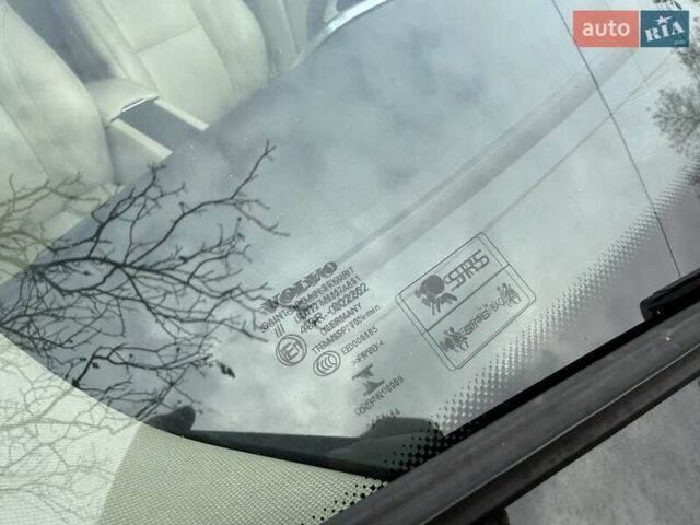 Синій Вольво ХС60, об'ємом двигуна 1.97 л та пробігом 310 тис. км за 13600 $, фото 29 на Automoto.ua