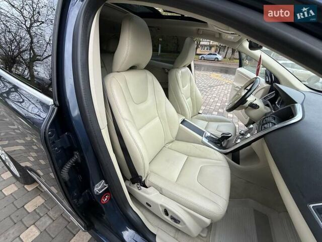 Синій Вольво ХС60, об'ємом двигуна 1.97 л та пробігом 310 тис. км за 13600 $, фото 50 на Automoto.ua