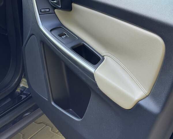 Синий Вольво ХС60, объемом двигателя 2 л и пробегом 109 тыс. км за 13900 $, фото 16 на Automoto.ua