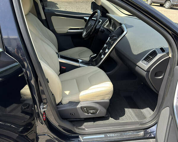 Синій Вольво ХС60, об'ємом двигуна 1.97 л та пробігом 98 тис. км за 18500 $, фото 8 на Automoto.ua