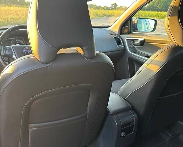 Синій Вольво ХС60, об'ємом двигуна 1.97 л та пробігом 180 тис. км за 20500 $, фото 9 на Automoto.ua