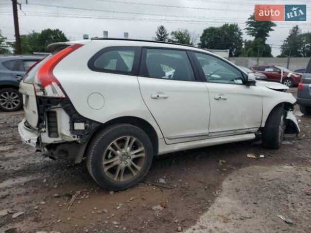 Синий Вольво ХС60, объемом двигателя 2 л и пробегом 186 тыс. км за 7950 $, фото 4 на Automoto.ua