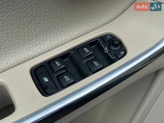 Синий Вольво ХС60, объемом двигателя 2.95 л и пробегом 269 тыс. км за 9600 $, фото 18 на Automoto.ua