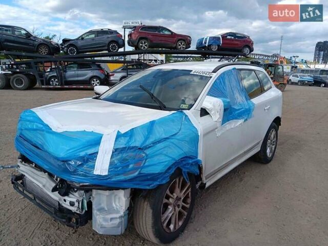 Синий Вольво ХС60, объемом двигателя 2 л и пробегом 186 тыс. км за 7950 $, фото 16 на Automoto.ua