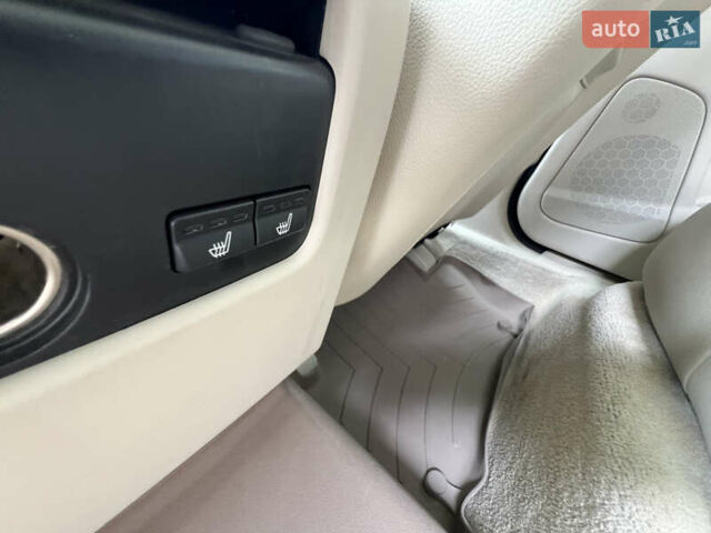 Синий Вольво ХС60, объемом двигателя 1.97 л и пробегом 227 тыс. км за 15950 $, фото 20 на Automoto.ua