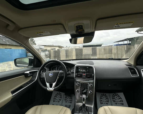 Синий Вольво ХС60, объемом двигателя 2.4 л и пробегом 223 тыс. км за 13850 $, фото 26 на Automoto.ua