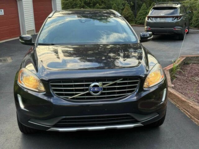 Синий Вольво ХС60, объемом двигателя 3 л и пробегом 73 тыс. км за 9000 $, фото 1 на Automoto.ua