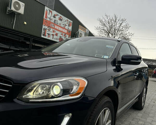 Синий Вольво ХС60, объемом двигателя 2.4 л и пробегом 223 тыс. км за 13850 $, фото 11 на Automoto.ua