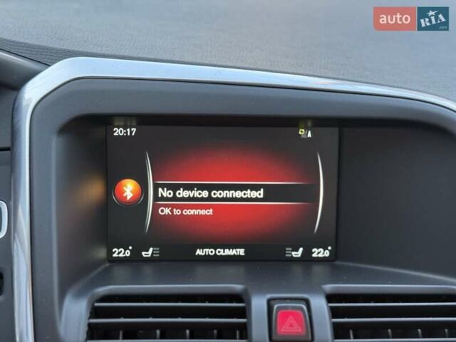 Синий Вольво ХС60, объемом двигателя 1.97 л и пробегом 86 тыс. км за 18450 $, фото 26 на Automoto.ua