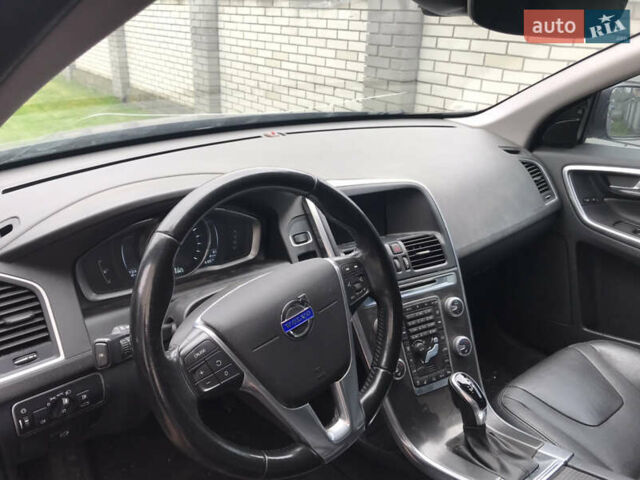 Синий Вольво ХС60, объемом двигателя 2 л и пробегом 216 тыс. км за 11900 $, фото 6 на Automoto.ua