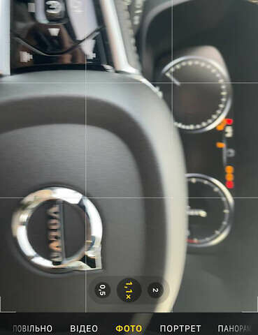 Синій Вольво ХС60, об'ємом двигуна 1.97 л та пробігом 102 тис. км за 35000 $, фото 6 на Automoto.ua