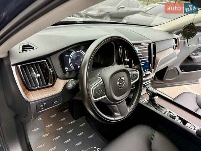 Синий Вольво ХС60, объемом двигателя 1.97 л и пробегом 188 тыс. км за 29900 $, фото 33 на Automoto.ua
