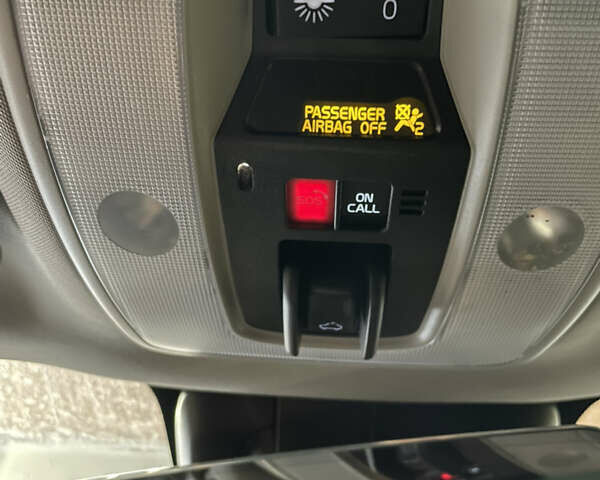 Синий Вольво ХС60, объемом двигателя 1.97 л и пробегом 145 тыс. км за 20000 $, фото 22 на Automoto.ua