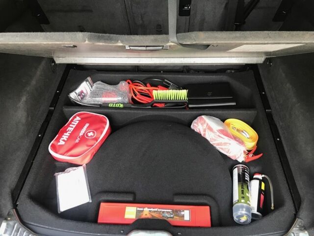 Синій Вольво ХС60, об'ємом двигуна 2 л та пробігом 145 тис. км за 21000 $, фото 22 на Automoto.ua