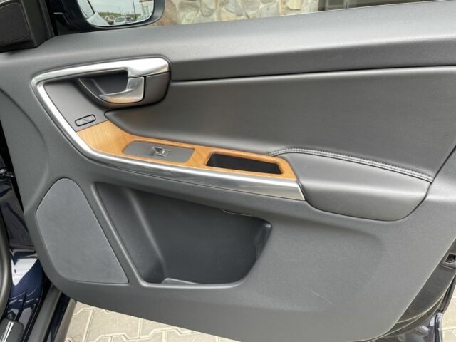 Синій Вольво ХС60, об'ємом двигуна 2 л та пробігом 145 тис. км за 21000 $, фото 11 на Automoto.ua