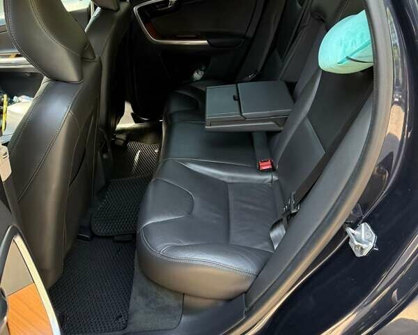 Синий Вольво ХС60, объемом двигателя 1.97 л и пробегом 126 тыс. км за 24000 $, фото 14 на Automoto.ua