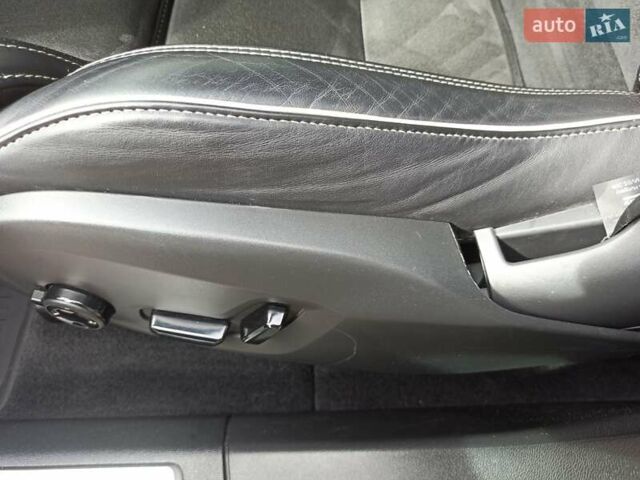 Синий Вольво ХС60, объемом двигателя 1.97 л и пробегом 82 тыс. км за 33000 $, фото 52 на Automoto.ua