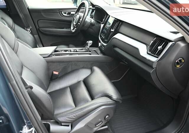 Синій Вольво ХС60, об'ємом двигуна 1.97 л та пробігом 83 тис. км за 29868 $, фото 5 на Automoto.ua