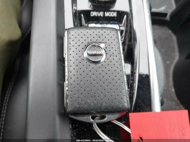 Синій Вольво ХС60, об'ємом двигуна 2 л та пробігом 68 тис. км за 7500 $, фото 10 на Automoto.ua