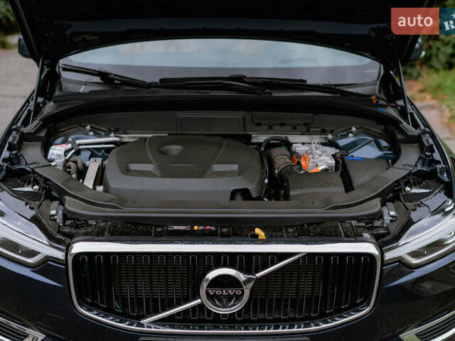 Синий Вольво ХС60, объемом двигателя 1.97 л и пробегом 64 тыс. км за 39000 $, фото 10 на Automoto.ua